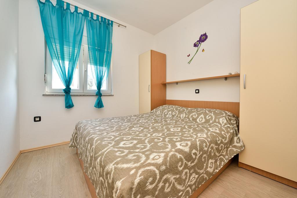 ביבינייה Apartments Nika & Karla מראה חיצוני תמונה