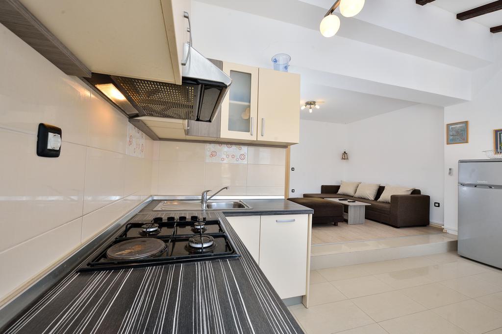 ביבינייה Apartments Nika & Karla מראה חיצוני תמונה