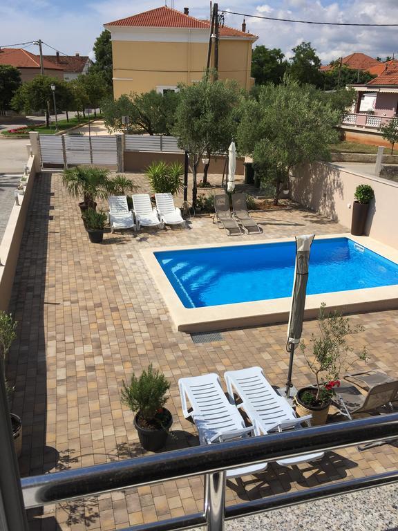 ביבינייה Apartments Nika & Karla מראה חיצוני תמונה