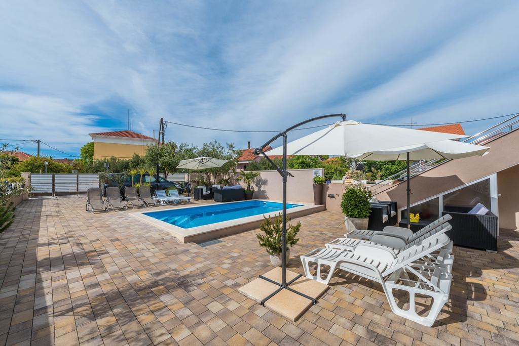ביבינייה Apartments Nika & Karla מראה חיצוני תמונה