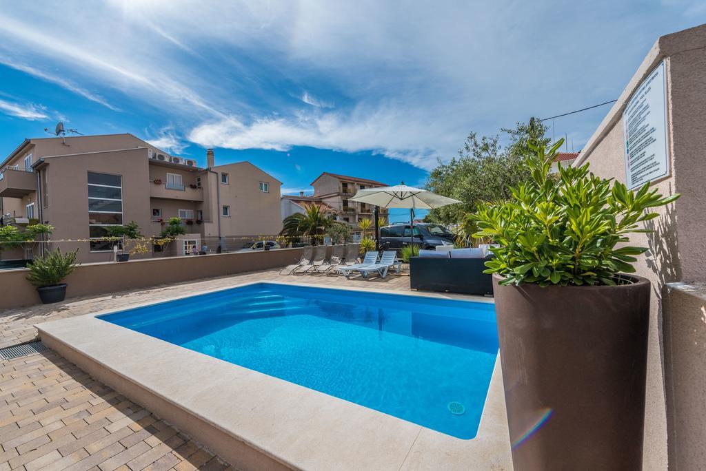 ביבינייה Apartments Nika & Karla מראה חיצוני תמונה