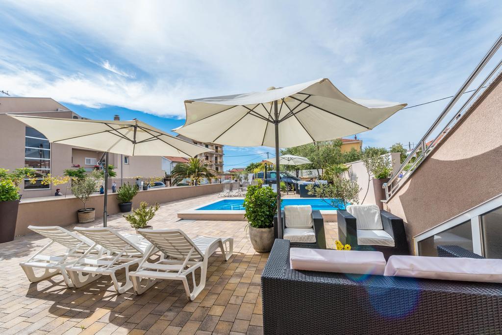 ביבינייה Apartments Nika & Karla מראה חיצוני תמונה